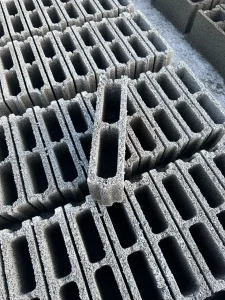 بلوک سیمانی